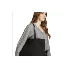 NWT $98 CLEOBELLA Cotton Canvas Tote Black Vegan Leather Strap FabFitFun Sealed